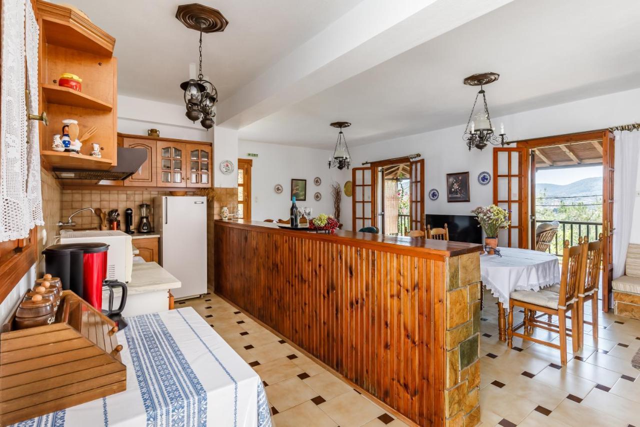 Ourania Apartment Скопелос Экстерьер фото