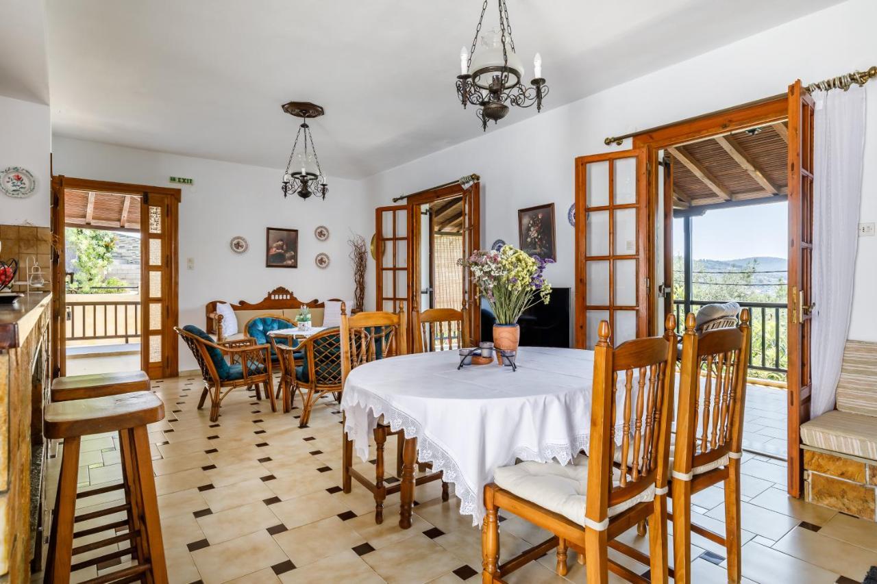 Ourania Apartment Скопелос Экстерьер фото